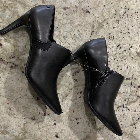 Jones New York Shoes Womens Jones New York Signature Shoes Size 9